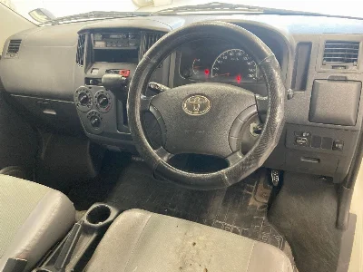 TOYOTA TOWN ACE VAN