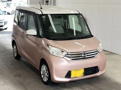 NISSAN DAYZ ROOX