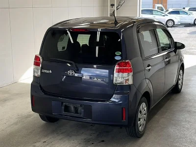 TOYOTA SPADE