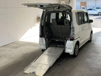 HONDA N BOX PLUS