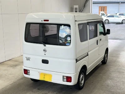 NISSAN CLIPPER VAN