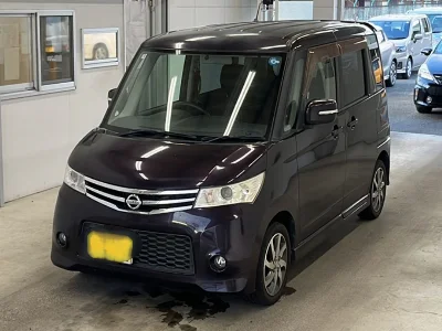 NISSAN ROOX