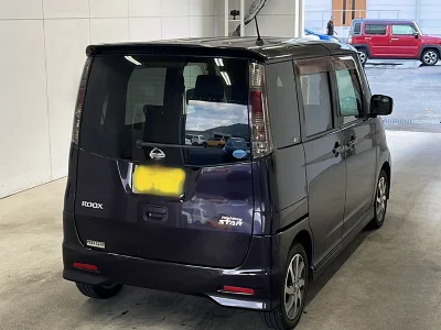 NISSAN ROOX