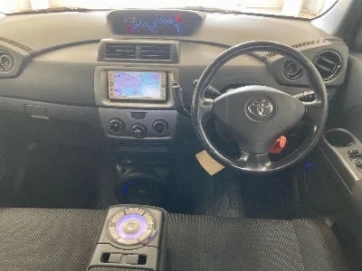 TOYOTA BB
