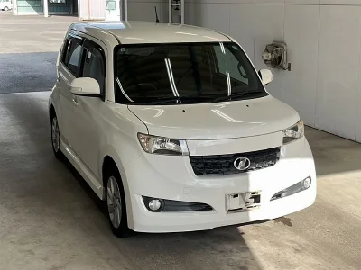 TOYOTA BB