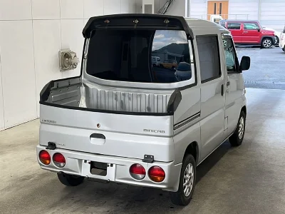 MITSUBISHI MINICAB