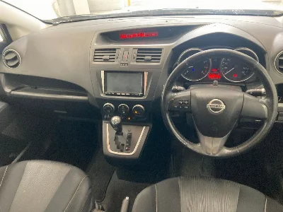 NISSAN LAFESTA
