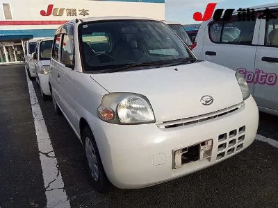 DAIHATSU ESSE
