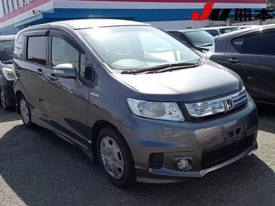 HONDA FREED SPIKE
