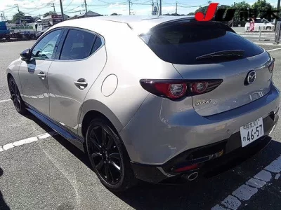 MAZDA MAZDA3