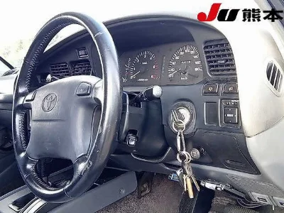 TOYOTA LAND CRUISER