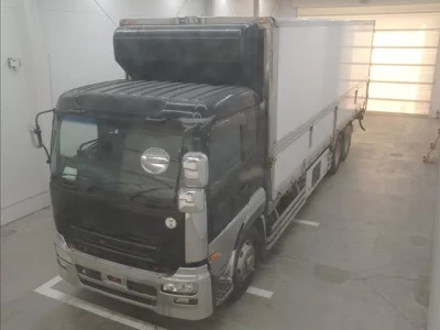 NISSAN UD