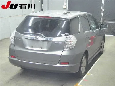 HONDA FIT SHUTTLE