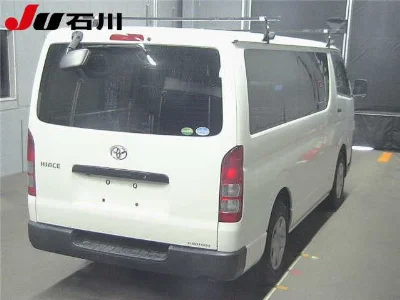 TOYOTA HIACE VAN