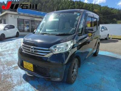 NISSAN DAYZ ROOX