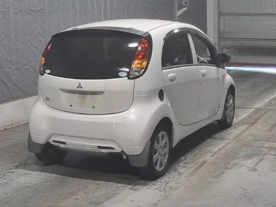 MITSUBISHI I