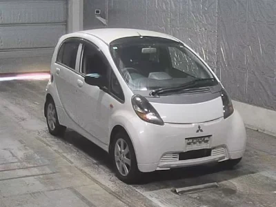 MITSUBISHI I