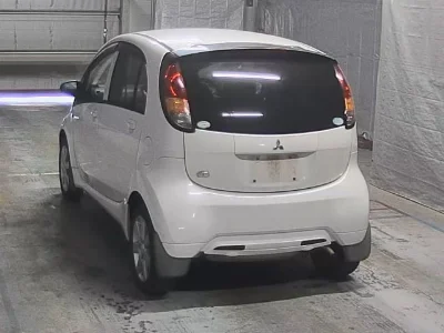 MITSUBISHI I