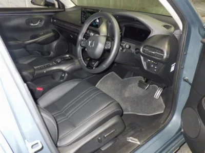 HONDA ZR-V