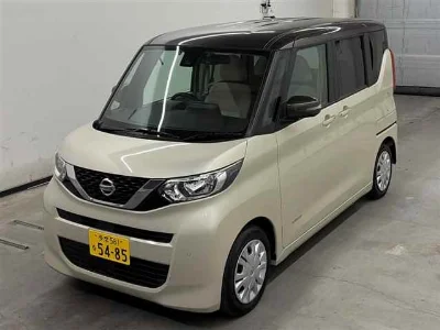 NISSAN ROOX
