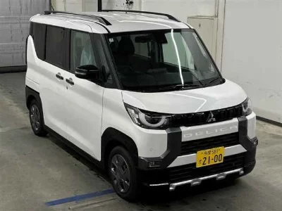 MITSUBISHI DELICA MINI
