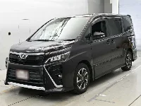 Цена авто Toyota Voxy с аукционов Японии, номер кузова ZRR80W, пробег 63 000, оценка 3