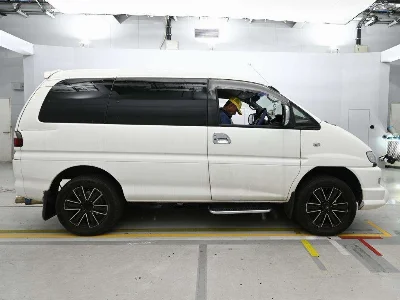 MITSUBISHI DELICA