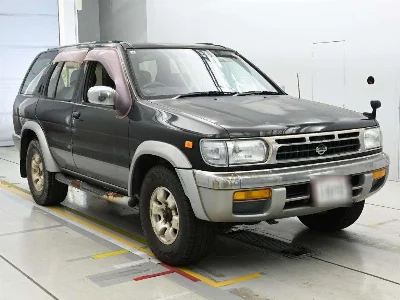 NISSAN TERRANO