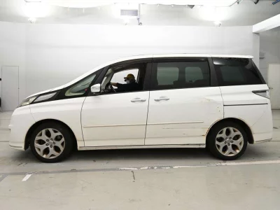 MAZDA BIANTE