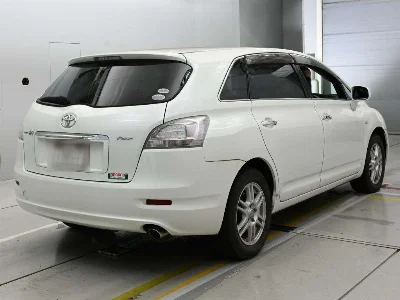 TOYOTA MARK X ZIO
