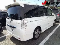 Цена авто Honda Stepwgn с аукционов Японии, номер кузова RK5, пробег 168 000, оценка 2