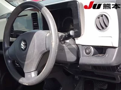 SUZUKI MRWAGON