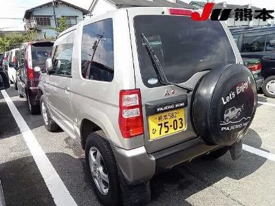 MITSUBISHI PAJERO MINI