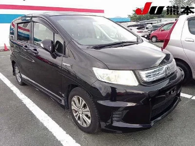 HONDA FREED SPIKE