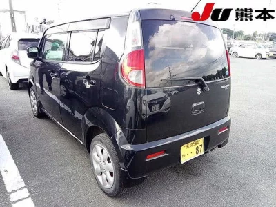 SUZUKI MRWAGON