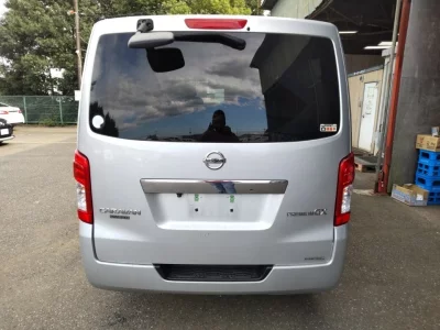 NISSAN NV350 CARAVAN