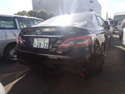 TOYOTA CROWN