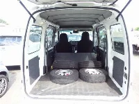 Цена авто Daihatsu Hijet Cargo с аукционов Японии, номер кузова S331V, пробег 37 000, оценка 8