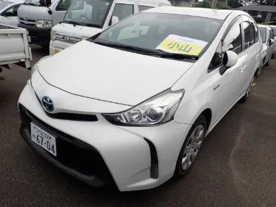 TOYOTA PRIUS ALPHA