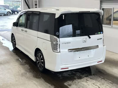 HONDA STEP WAGON