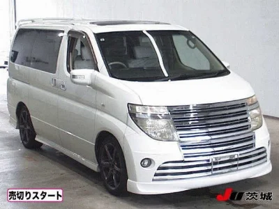 NISSAN ELGRAND