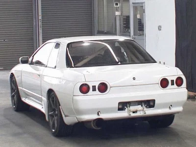 NISSAN SKYLINE