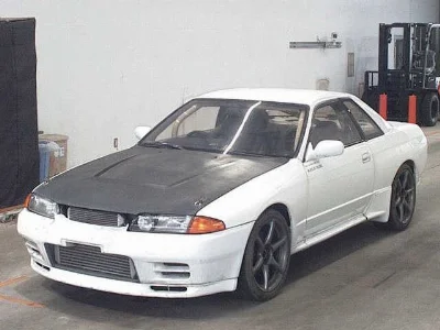 NISSAN SKYLINE