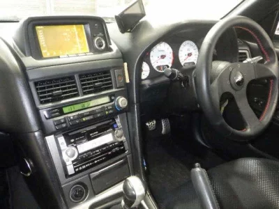 NISSAN SKYLINE
