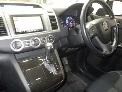 MAZDA MPV