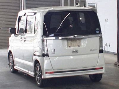 HONDA N BOX