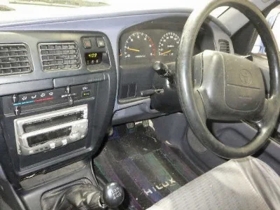TOYOTA HILUX SURF