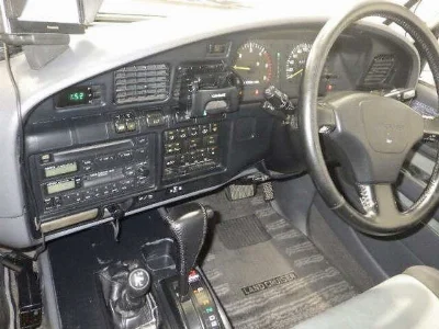 TOYOTA LAND CRUISER
