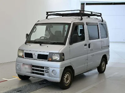 NISSAN CLIPPER VAN