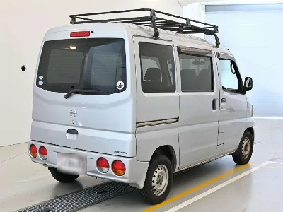 NISSAN CLIPPER VAN